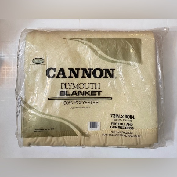VTG NOS Cannon Plymouth Blanket 72
